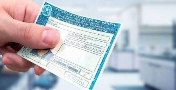 DETRAN.SP alerta: fevereiro é o último mês para renovar CNHs vencidas em junho de 2022