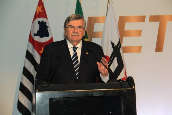Editorial – O TRC e a crise do isolamento social
