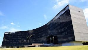 Caminhoneiro com tanque reserva tem direito à adicional de periculosidade