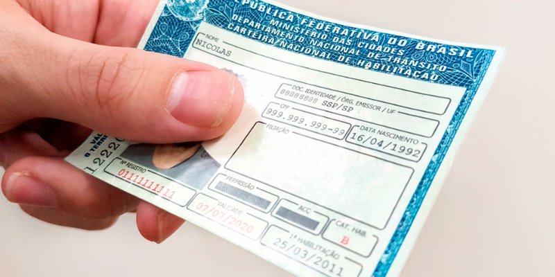 Carteira de habilitação terá nova versão a partir de junho