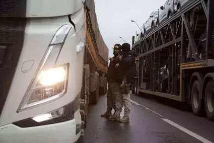 Caminhões tem restrição de tráfego a partir de sexta por conta do feriado de Carnaval