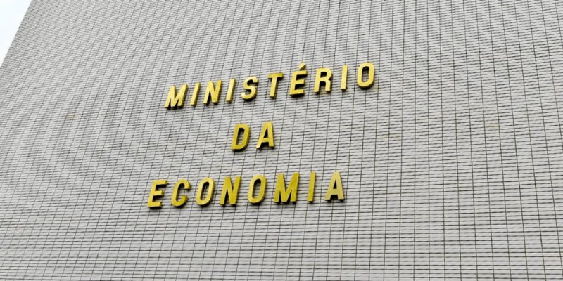 Governo reduz IPI de produtos fabricados no Brasil