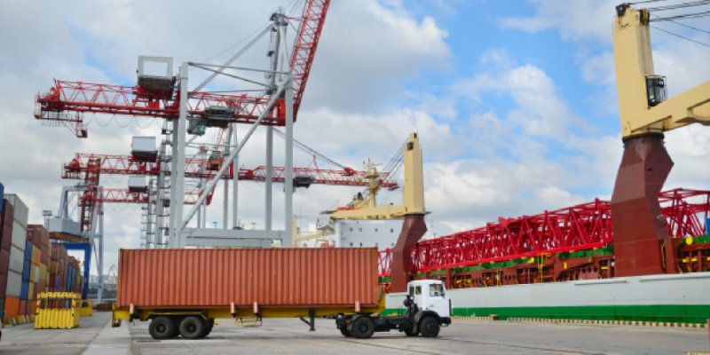 Governo de SP recebe projetos para criação de nova rodovia com destino ao Porto de Santos