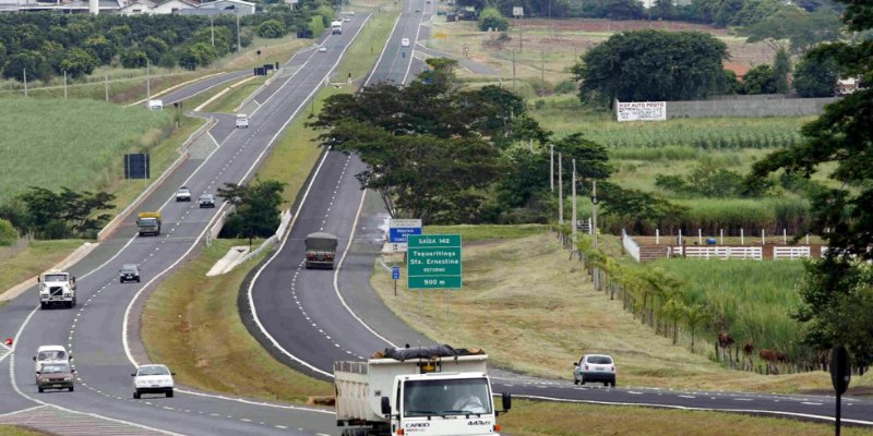 BNDES prevê recorde de até R$ 30 bi para concessões de rodovias em 2025